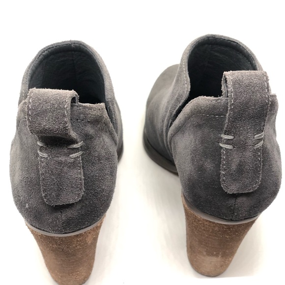 Vince Camuto suede booties - Picture 4 of 6